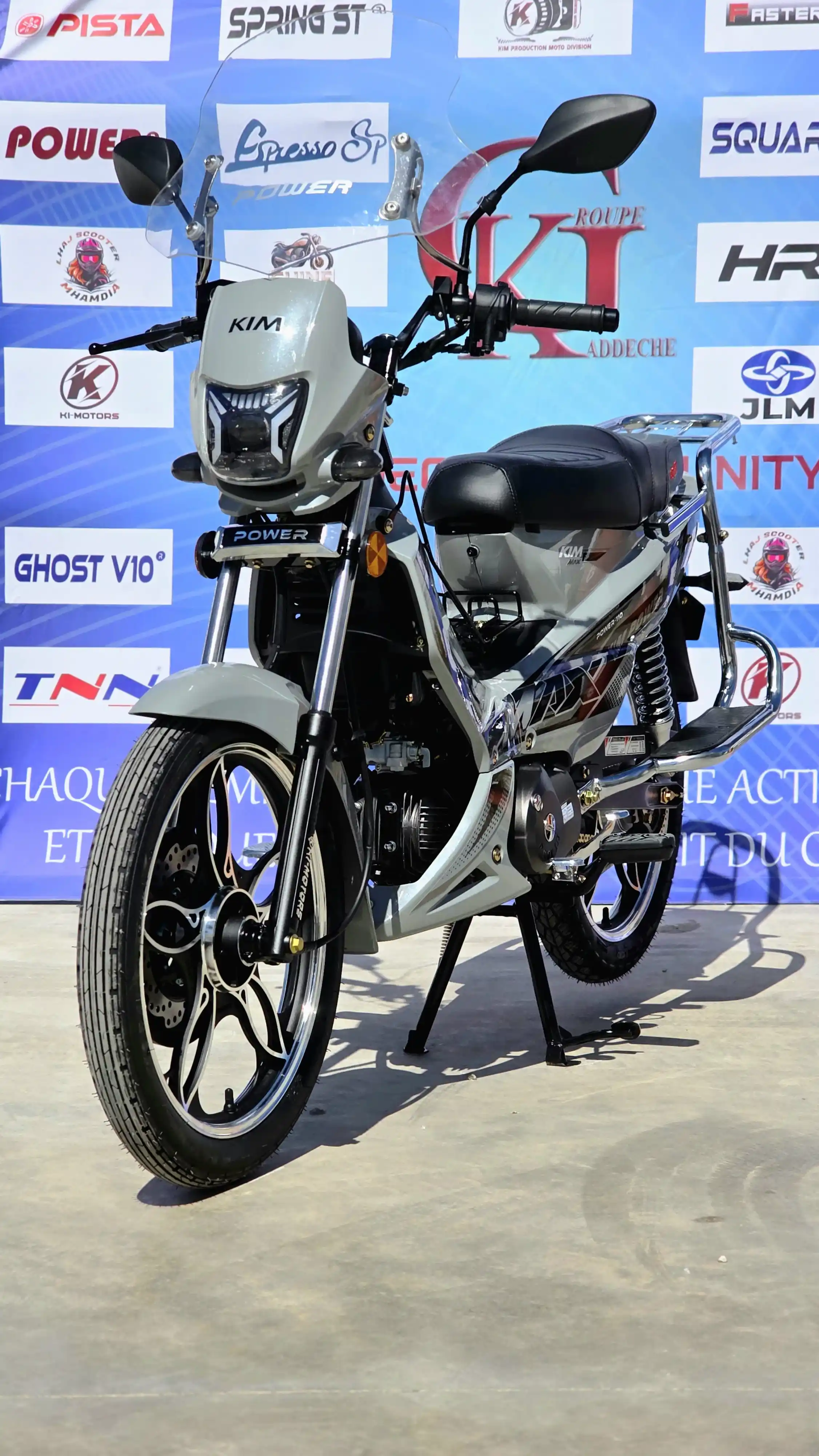 Power 125 Noir